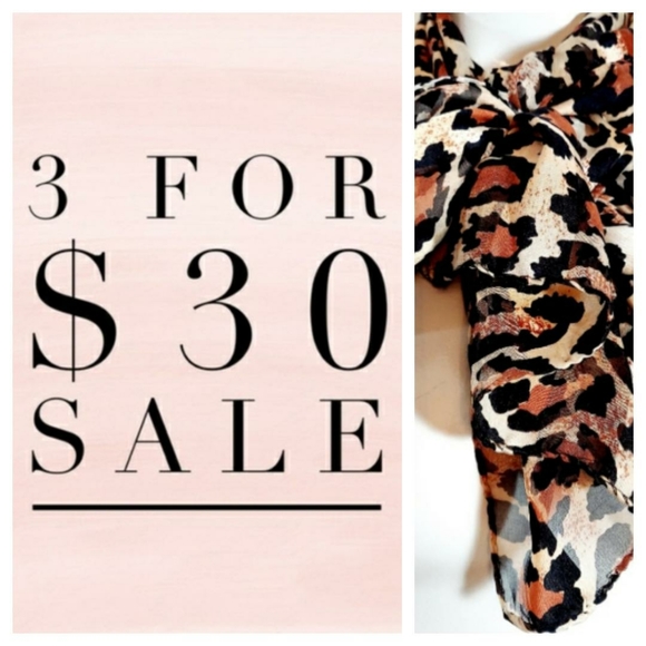 Vintage Accessories - SOLD 🦋 vintage silk chiffon sheer leopard scarf